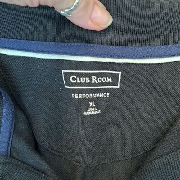 2 men’s szXL polo shirts 1 black charter club 1 white 14th & union GUC - Picture 7 of 9